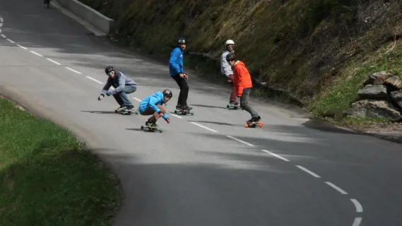 freeboarders on the spot 3